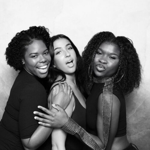 Celebrity Glam Photo Booth Hire For Weddings Modo Booth Auckland Nz