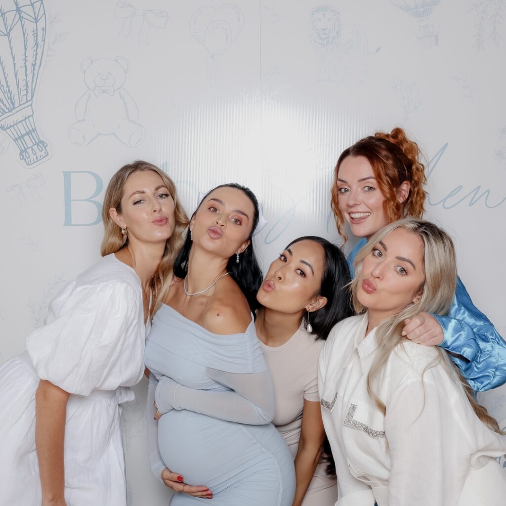 Celebrity Glam Photo Booth Hire For Baby Shower Modo Booth Auckland Nz