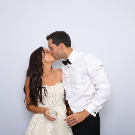 wedding photo booth hire auckland